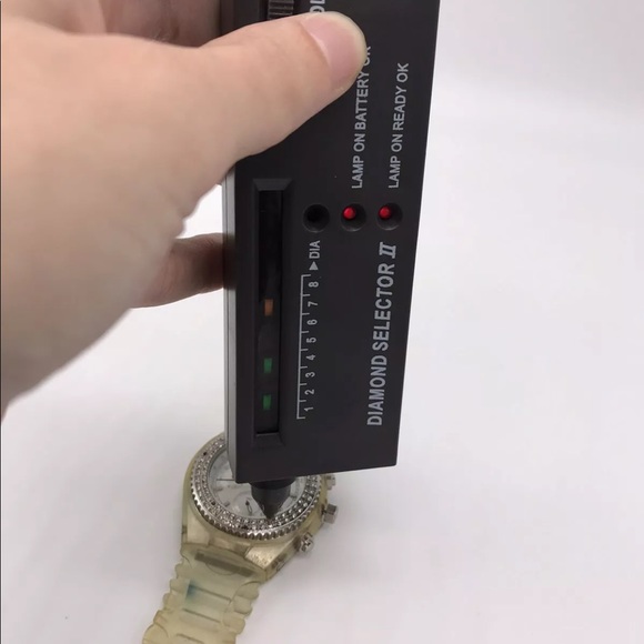 TECHNOMARINE CRUISE WHITE DIAMOND Bezel - Picture 11 of 12